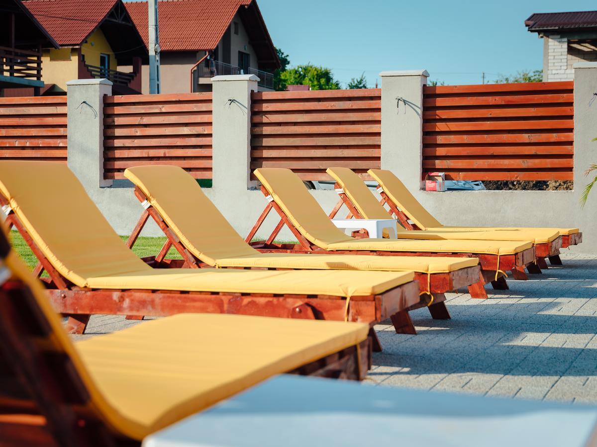 Отель Casa David Турда Экстерьер фото